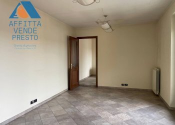 Foto 8 - Ufficio Via Martiri D'Italia
 
22, Caluso - foto 8