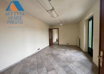 Foto 10 - Ufficio Via Martiri D'Italia
 
22, Caluso - foto 10