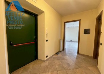 Foto 16 - Ufficio Via Martiri D'Italia
 
22, Caluso - foto 16