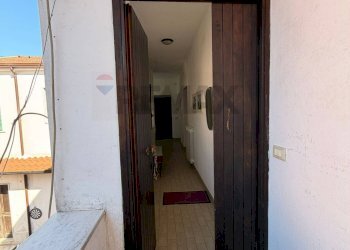 Hall / corridoio - Trilocale Via Rio Persico
 
5, Carinola - foto 6