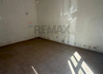 Stanza vuota - Negozio Via Rio Persico
 
3, Carinola - foto 3