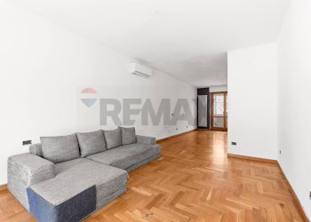 Soggiorno - Casa indipendente Viale Monza
71, Milano - foto 28