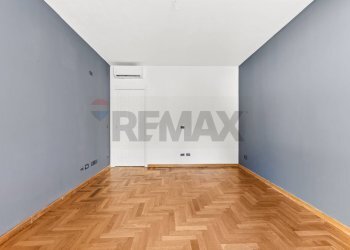 Stanza vuota - Casa indipendente Viale Monza
71, Milano - foto 35