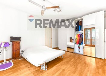 Camera / camera da letto - Independent house Viale Monza
 
71, Milano - photo 11