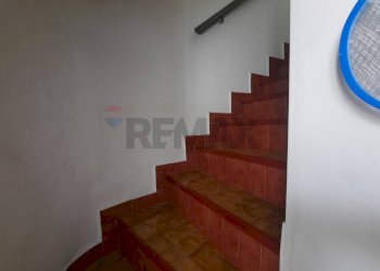 Scale - Quadrilocale Via Tarquinio Grassi
 
7, Romagnano Sesia - foto 8