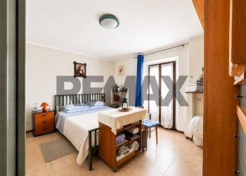 Camera / camera da letto - Four-room apartment Via Tarquinio Grassi
 
7, Romagnano Sesia - photo 10