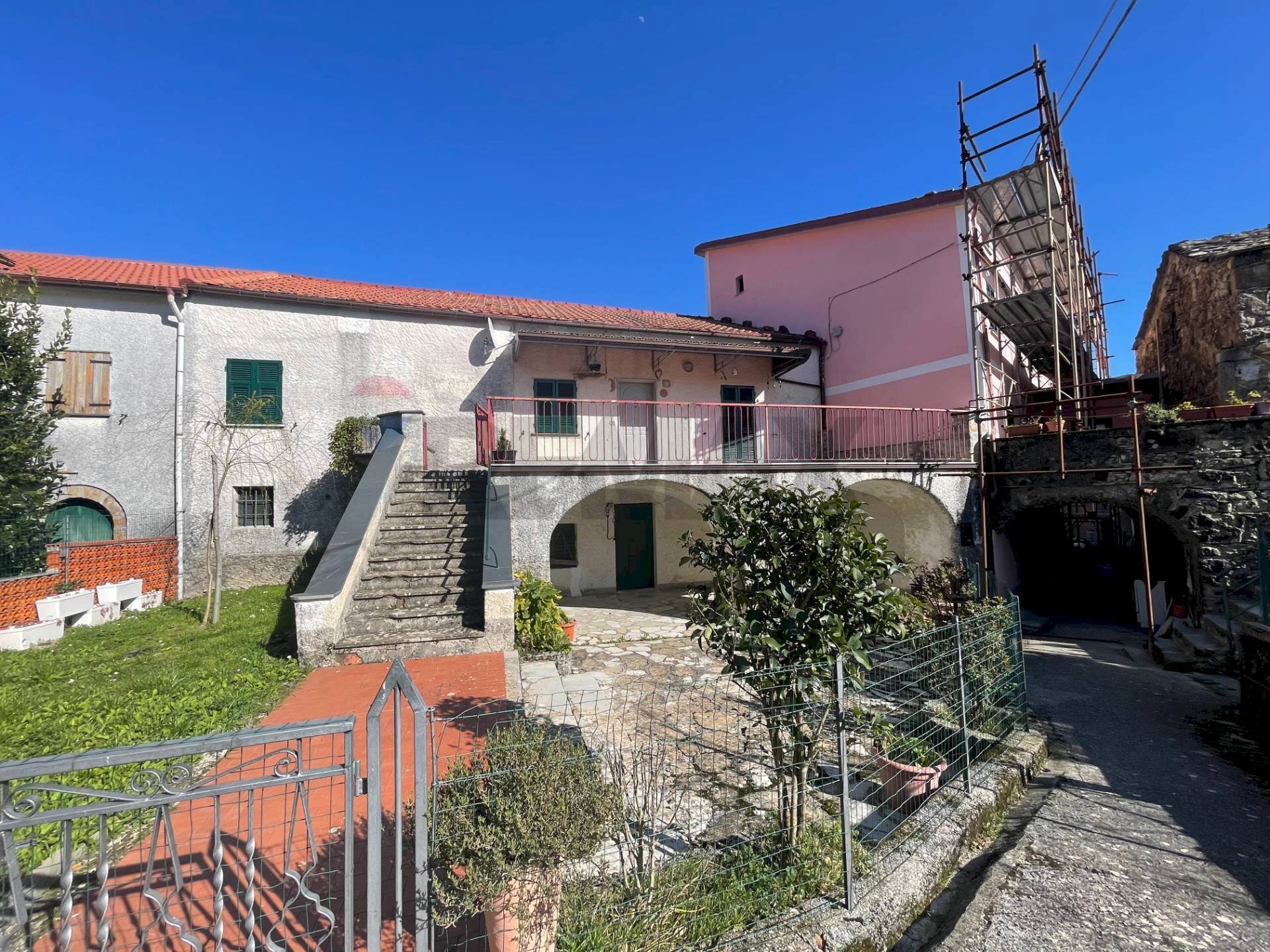 Casa all\'aperto - Casa semi indipendente TOCETO
 
88, Varese Ligure - foto 2