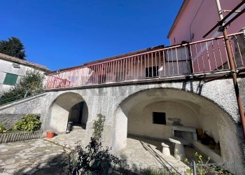 Casa all\'aperto - Casa semi indipendente TOCETO
 
88, Varese Ligure - foto 6