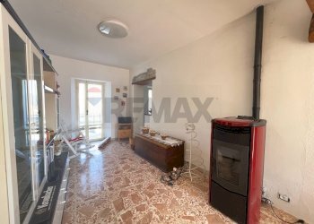 Hall / corridoio - Casa semi indipendente TOCETO
 
88, Varese Ligure - foto 21