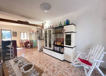 Sala da pranzo - Casa semi indipendente TOCETO
 
88, Varese Ligure - foto 30