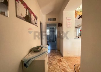 Hall / corridoio - Casa semi indipendente TOCETO
 
88, Varese Ligure - foto 43