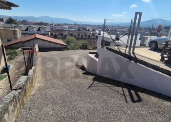 Balcone - Commercial Premises Grottaminarda - photo 5