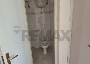 Bagno - Commercial Premises Grottaminarda - photo 10