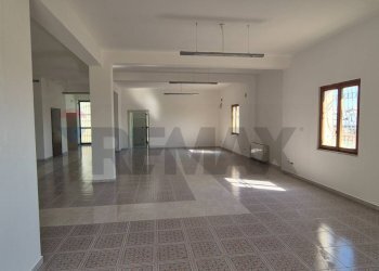 Stanza vuota - Commercial Premises Grottaminarda - photo 17