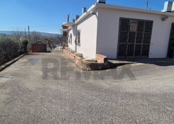 Casa all\'aperto - Commercial Premises Grottaminarda - photo 21