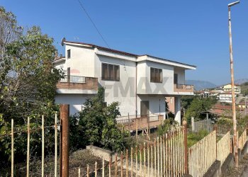 Casa all\'aperto - Independent house Benevento - photo 1