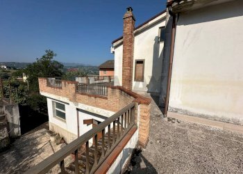 Balcone - Independent house Benevento - photo 16