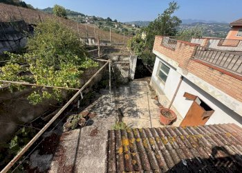 Vista delle montagne - Independent house Benevento - photo 17