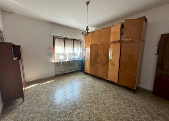 Camera / camera da letto - Independent house Benevento - photo 34