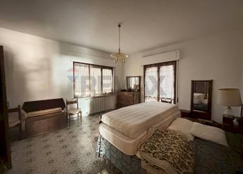 Camera / camera da letto - Independent house Benevento - photo 38
