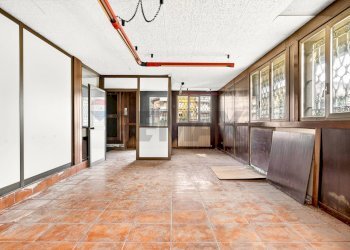 Ricezione / Lobby - Ufficio via Pablo Neruda
 
6, Arsago Seprio - foto 10