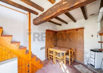Sala da pranzo - Casa semi indipendente Strada per Bersatico
 
14, Lesignano de' Bagni - foto 5
