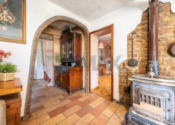 Hall / corridoio - Casa semi indipendente Strada per Bersatico
 
14, Lesignano de' Bagni - foto 21