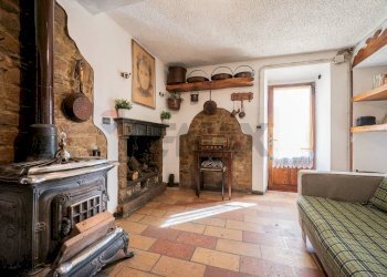 Soggiorno - Semi-detached house Strada per Bersatico
 
14, Lesignano de' Bagni - photo 3