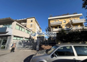 Foto 3 - Quadrilocale via XX settembre
 
244, Carrara - foto 3