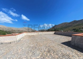 Vista delle montagne - Villa Strada provinciale 1
 
14, Torretta - foto 25