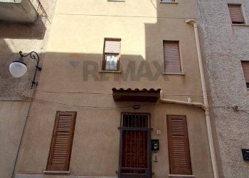 Edificio all\'aperto - Casa indipendente VIA DELL'ARCO
 
7, Casteldaccia - foto 1