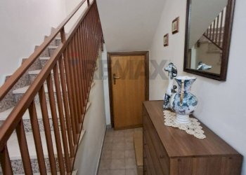 Hall / corridoio - Casa indipendente VIA DELL'ARCO
 
7, Casteldaccia - foto 9