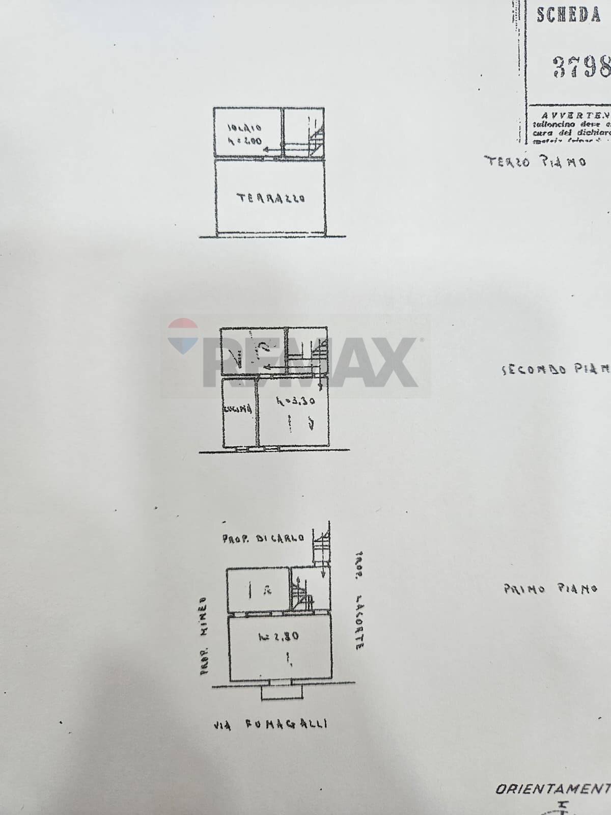 Pianta 2D - Casa semi indipendente Piazza Vittorio Emanuele
 
8, Bagheria - planimetria 1