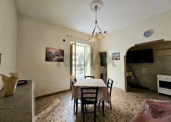 Sala da pranzo - Casa semi indipendente Piazza Vittorio Emanuele
 
8, Bagheria - foto 5