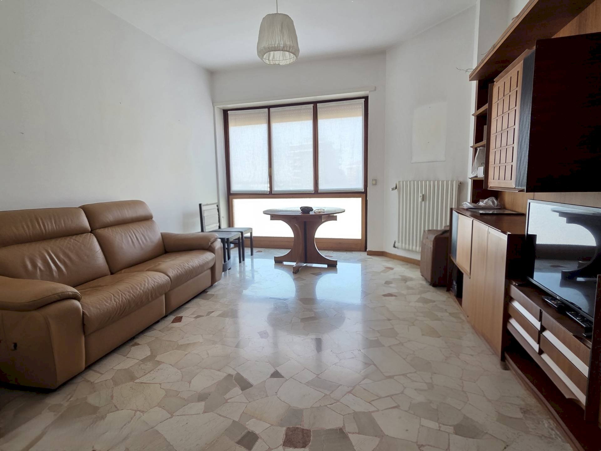 Foto 3 - Trilocale Via San Francesco
 
27, Opera - foto 3