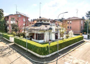 Casa all\'aperto - Villa VIA PINDEMONTE
 
25, Reggio nell'Emilia - foto 1