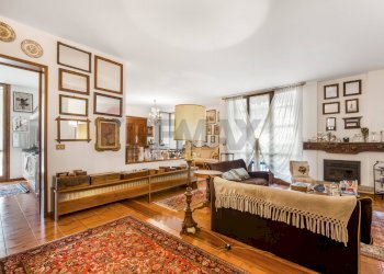 Soggiorno - Villa VIA PINDEMONTE
 
25, Reggio nell'Emilia - foto 9