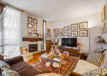 Soggiorno - Villa VIA PINDEMONTE
 
25, Reggio nell'Emilia - foto 12