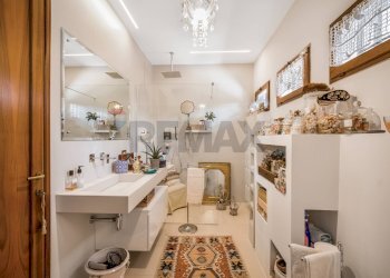 Bagno - Villa VIA PINDEMONTE
 
25, Reggio nell'Emilia - foto 24