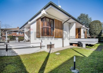 Casa all\'aperto - Villa VIA PINDEMONTE
 
25, Reggio nell'Emilia - foto 47
