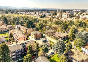 Edificio all\'aperto - Villa VIA PINDEMONTE
 
25, Reggio nell'Emilia - foto 54