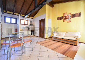 Sala da pranzo - Bilocale Via Gramsci
 
34, Arona - foto 5