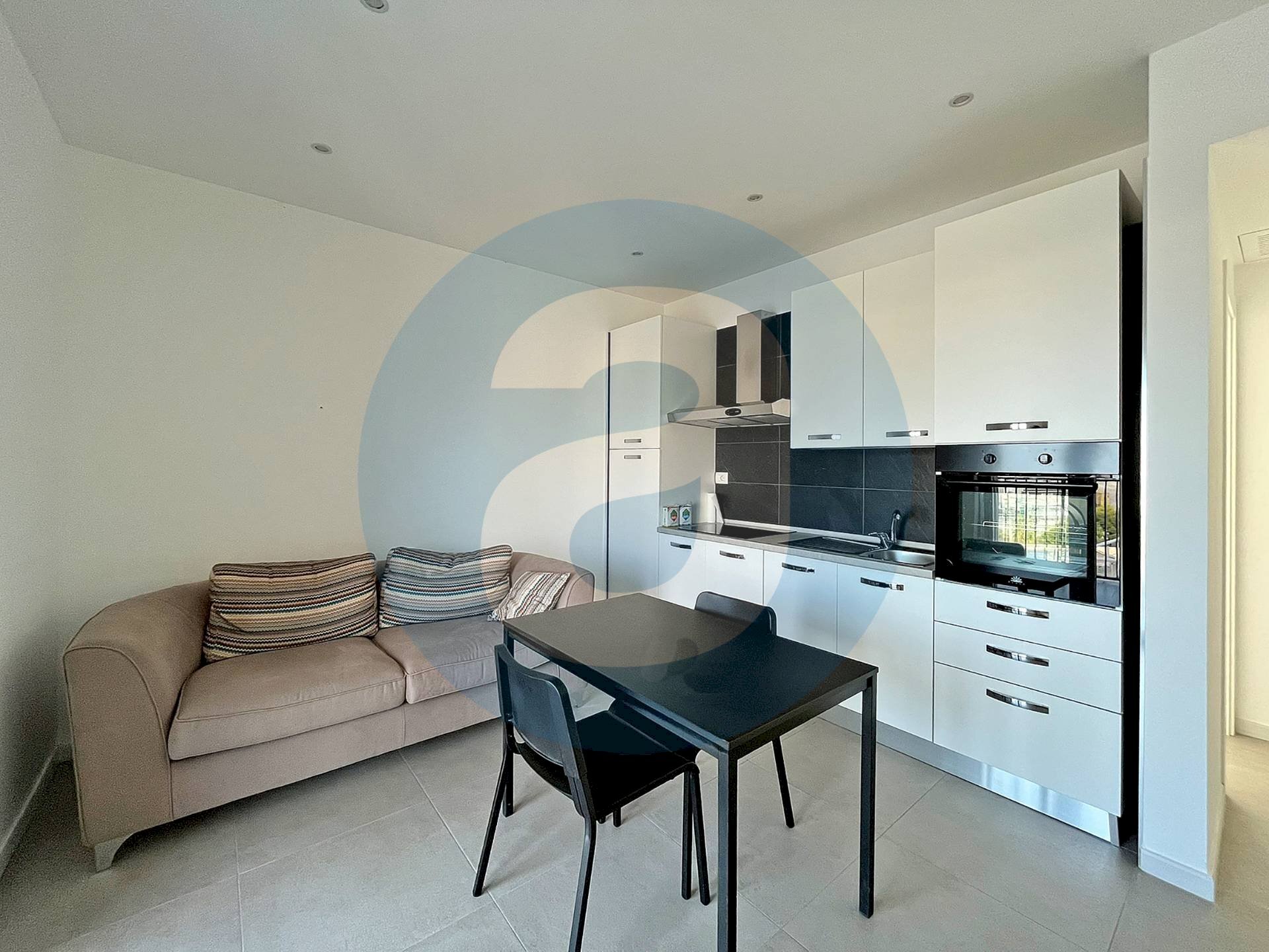 Foto 1 - Bilocale Prima traversa Brigata Regina
 
10, Bari - foto 1