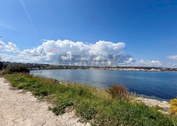 Vista dell\'acqua - Villa C.da Campolato, Augusta - foto 20