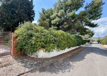 Giardino - Villa C.da Campolato, Augusta - foto 31