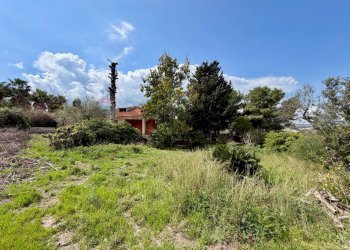 Giardino - Villa C.da Campolato, Augusta - foto 33