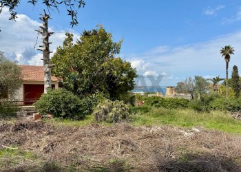 Giardino - Villa C.da Campolato, Augusta - foto 37