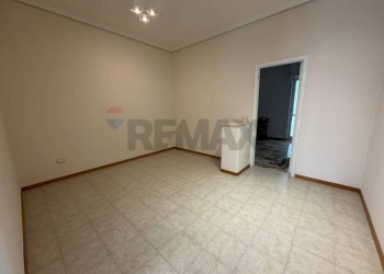 Stanza vuota - Appartamento via del faggio
 
71, Ragusa - foto 3