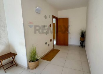 Camera da letto con finestra - Casa indipendente Via Torquato Tasso
 
191, Alcamo - foto 14