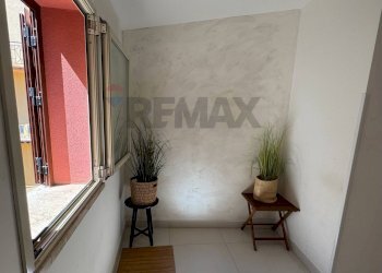 angolo camera da letto con finestra - Casa indipendente Via Torquato Tasso
 
191, Alcamo - foto 16